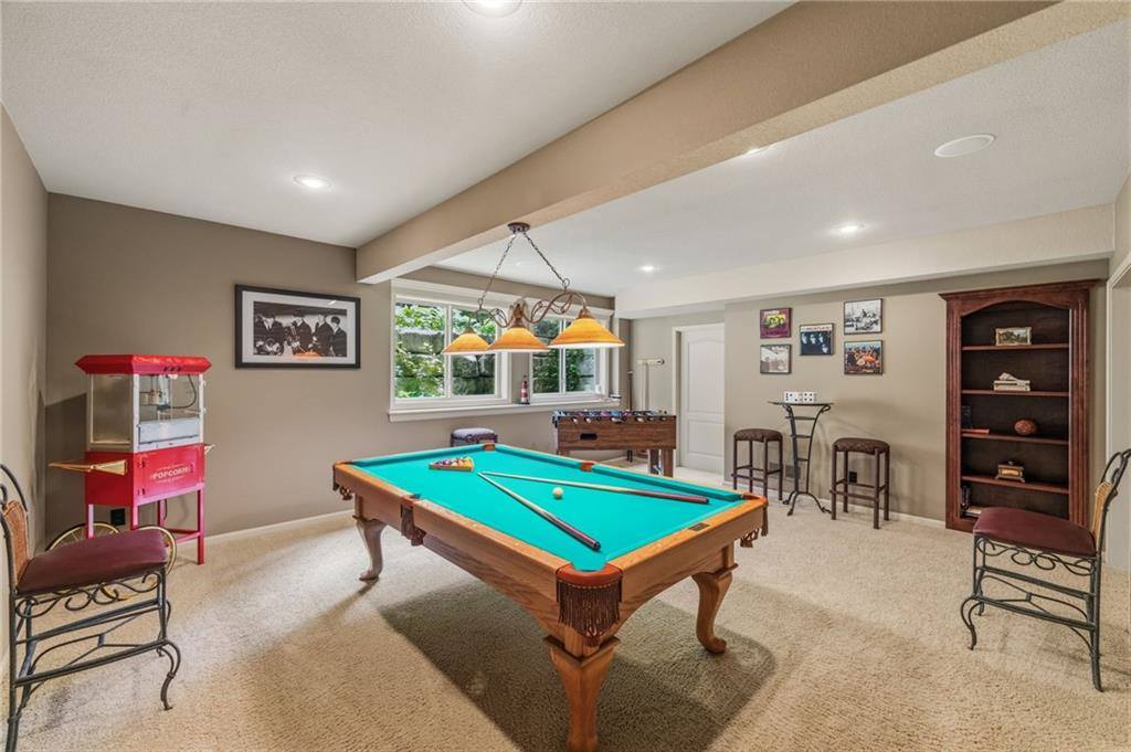 21020 West 81st Place, Lenexa, KS 66220