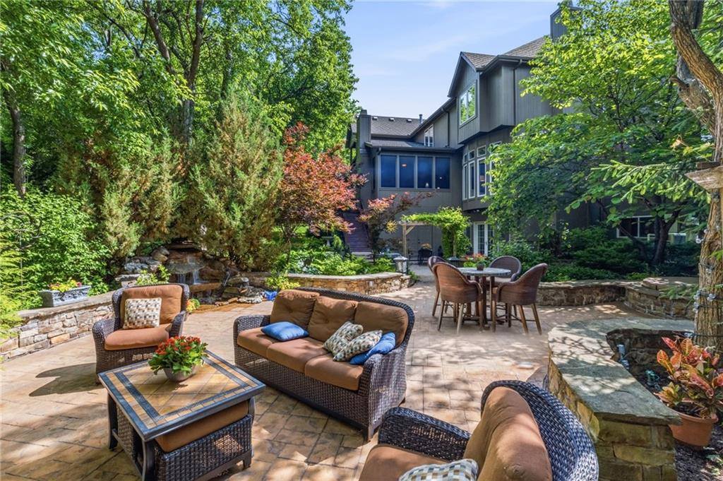21020 West 81st Place, Lenexa, KS 66220