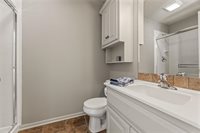 21020 West 81st Place, Lenexa, KS 66220