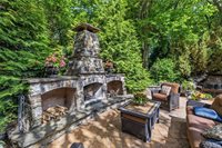 21020 West 81st Place, Lenexa, KS 66220