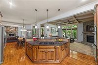 21020 West 81st Place, Lenexa, KS 66220