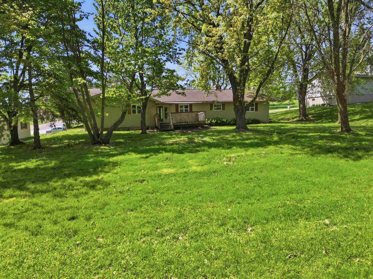 621 W Upham Street, Marshfield, WI 54449
