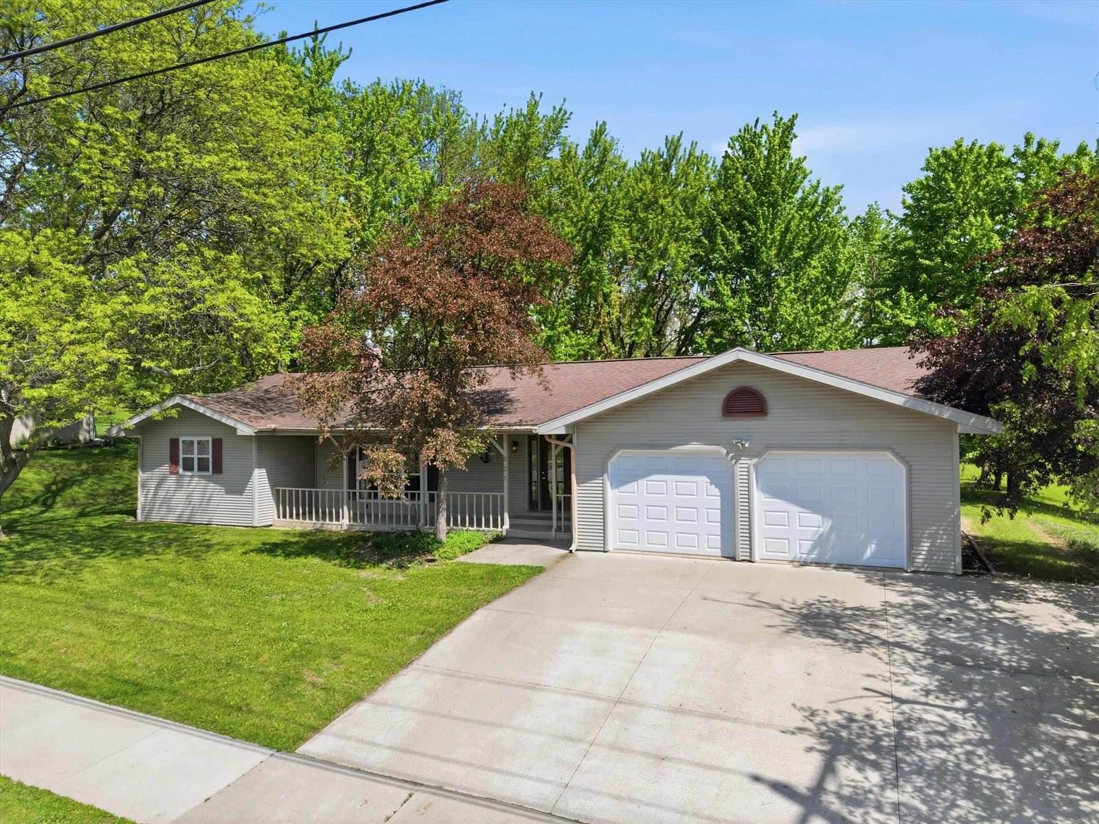 621 W Upham Street, Marshfield, WI 54449