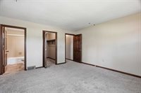 621 W Upham Street, Marshfield, WI 54449