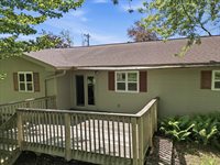 621 W Upham Street, Marshfield, WI 54449