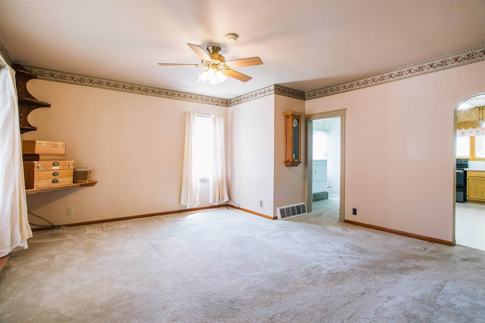 504 W 7th Street, Neillsville, WI 54456