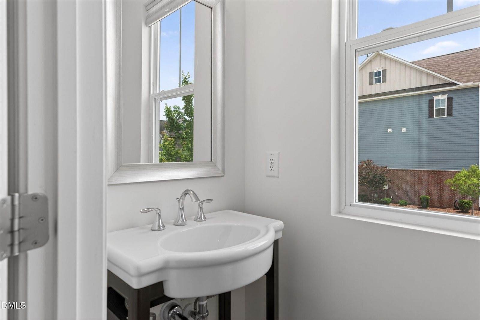 304 Skymont Drive, Holly Springs, NC 27540