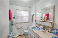 1621 S 5th St, Lebanon, OR 97355