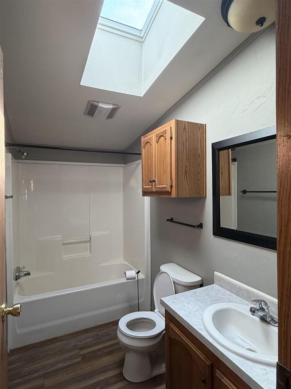9890 S Washington Avenue, Marshfield, WI 54449