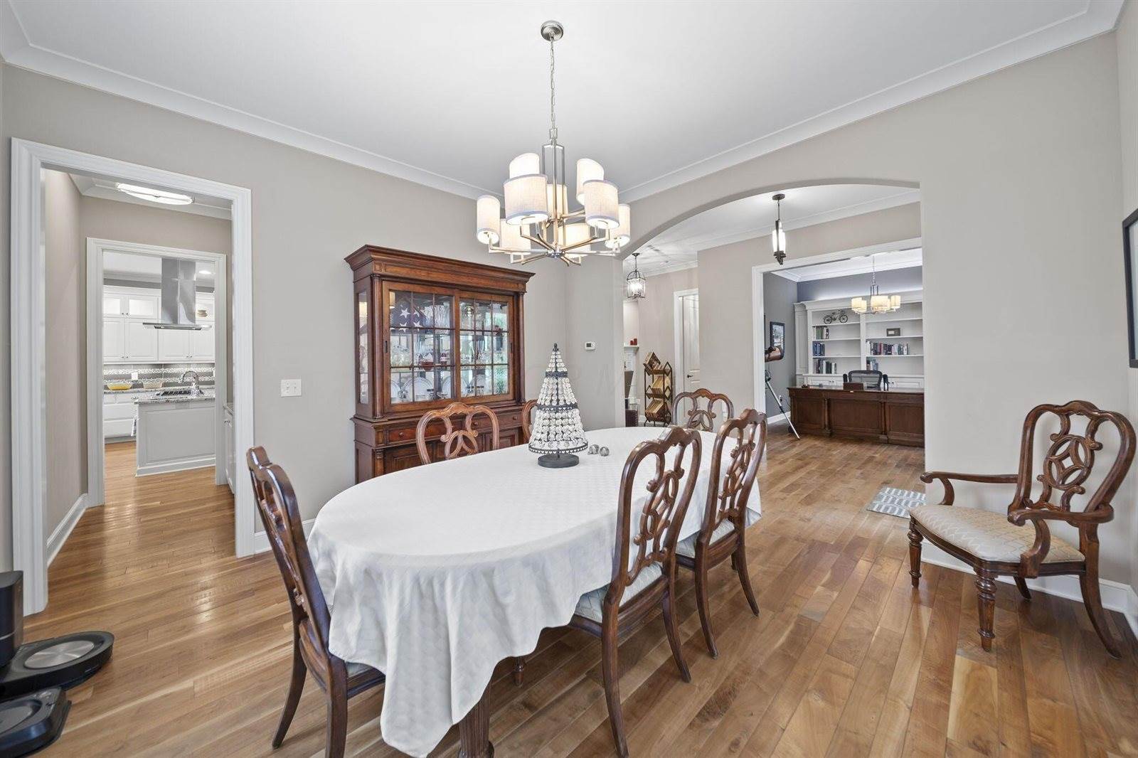 6025 Kitzmiller Road, New Albany, OH 43054