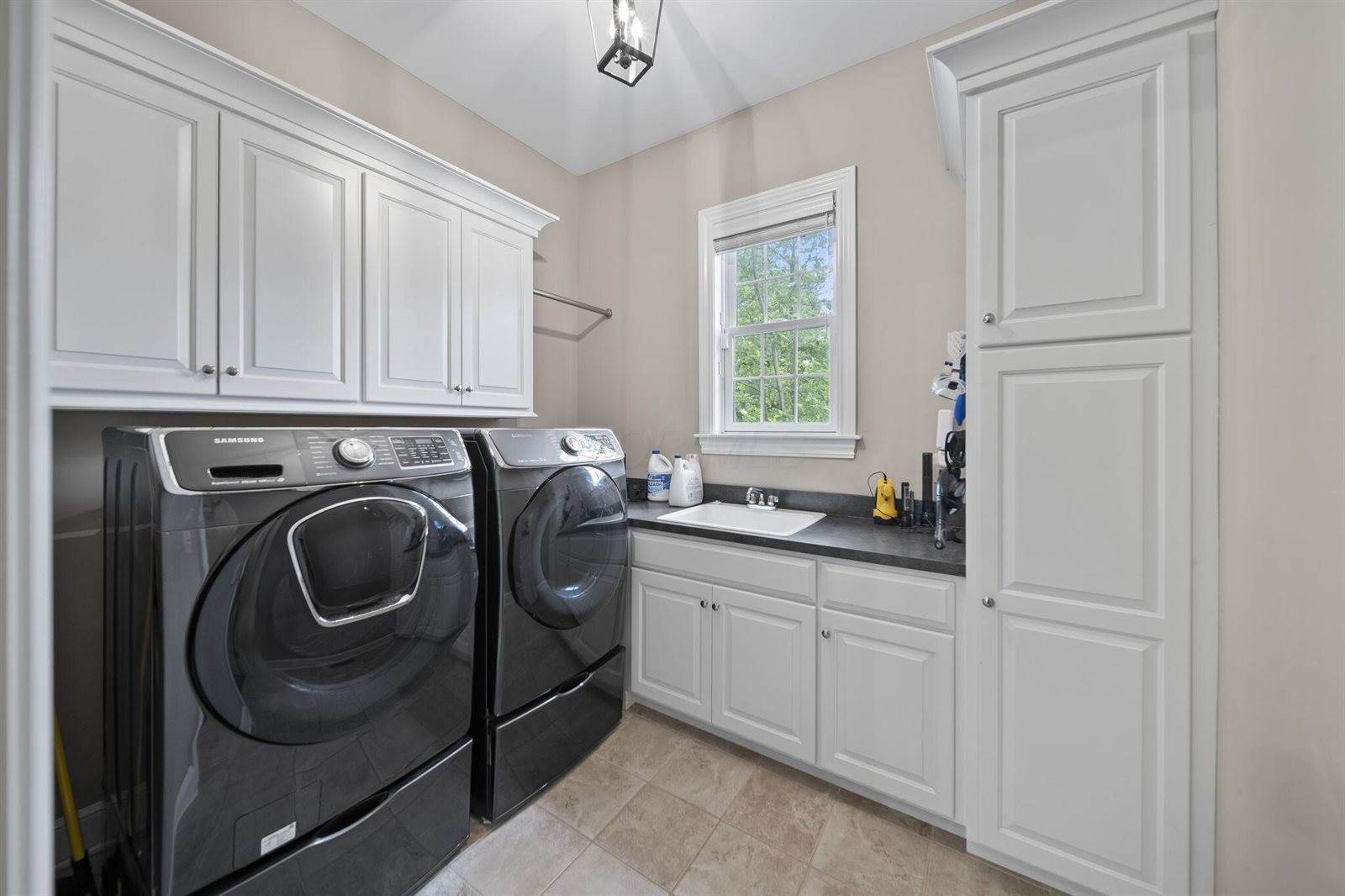 6025 Kitzmiller Road, New Albany, OH 43054
