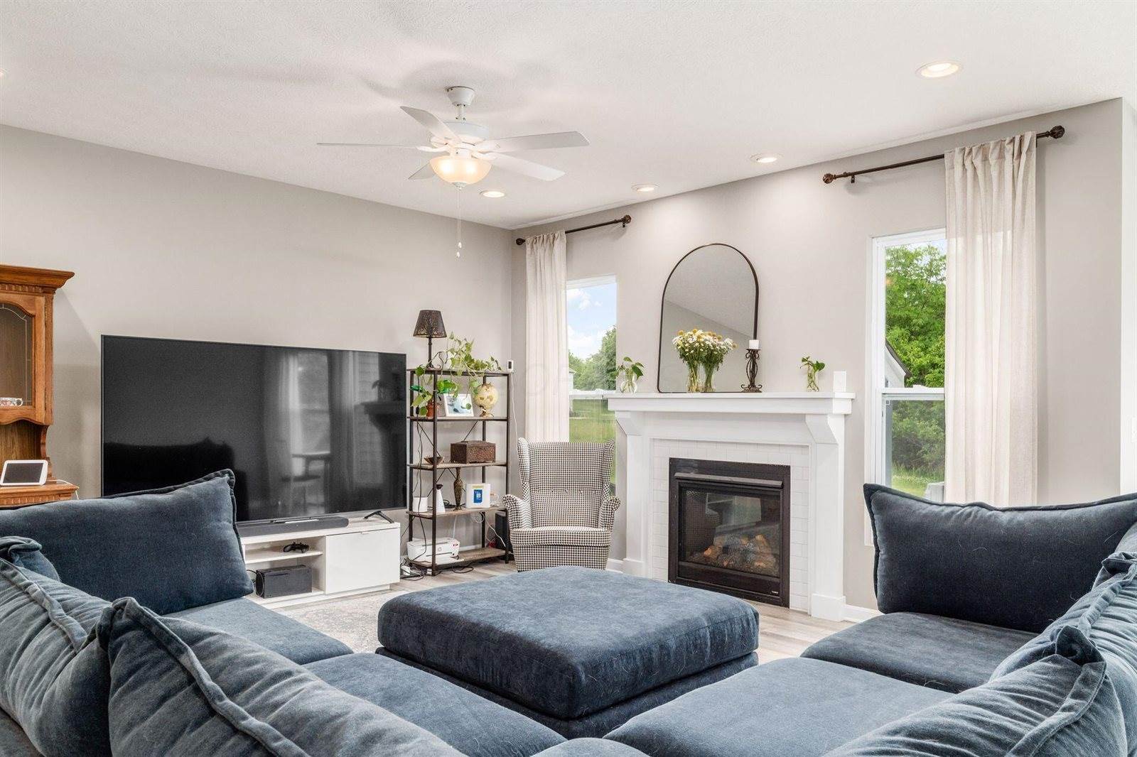 7927 Oldham Drive, Reynoldsburg, OH 43068