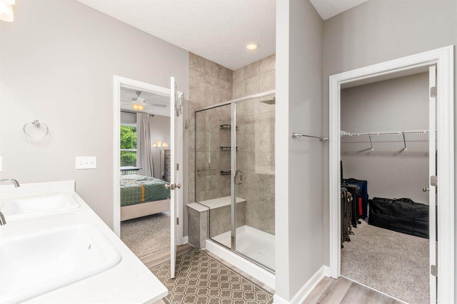 7927 Oldham Drive, Reynoldsburg, OH 43068