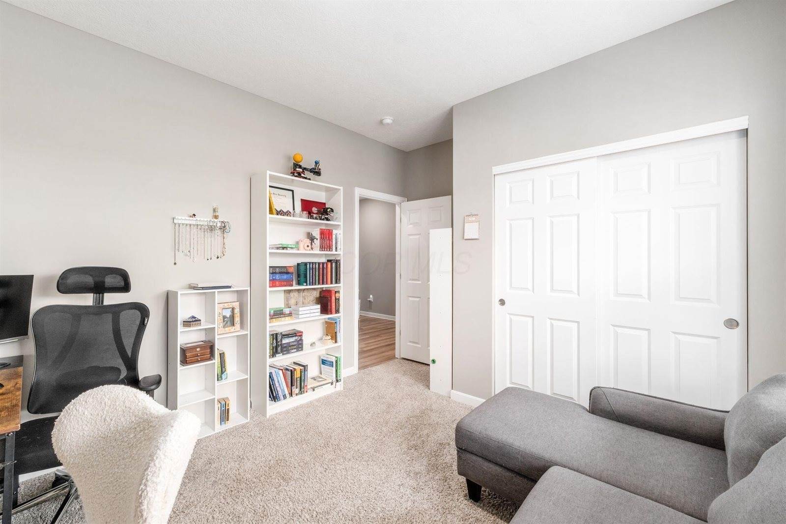 7927 Oldham Drive, Reynoldsburg, OH 43068
