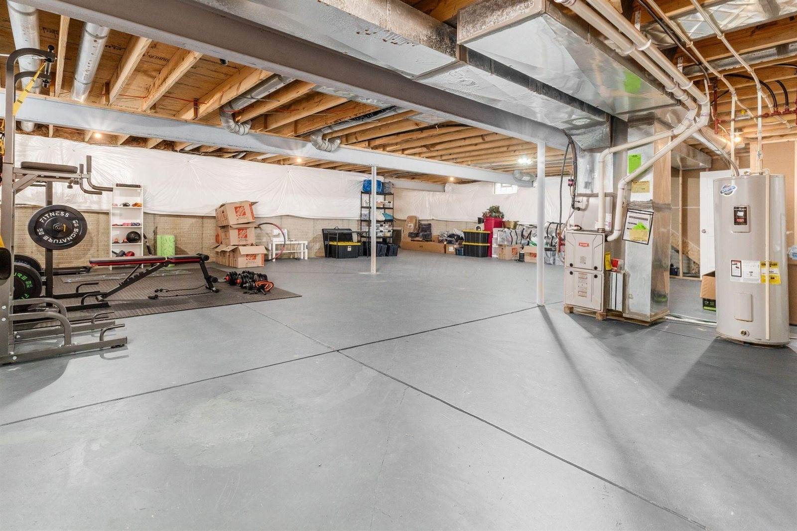 7927 Oldham Drive, Reynoldsburg, OH 43068
