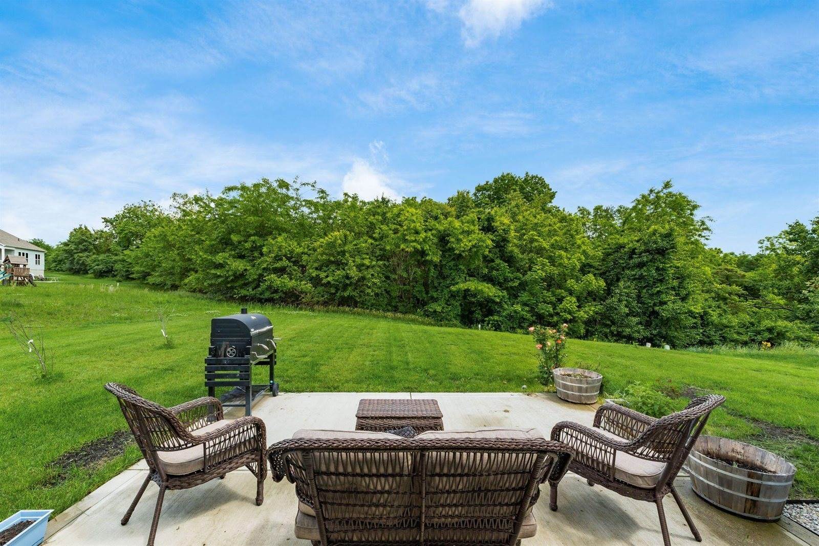 7927 Oldham Drive, Reynoldsburg, OH 43068