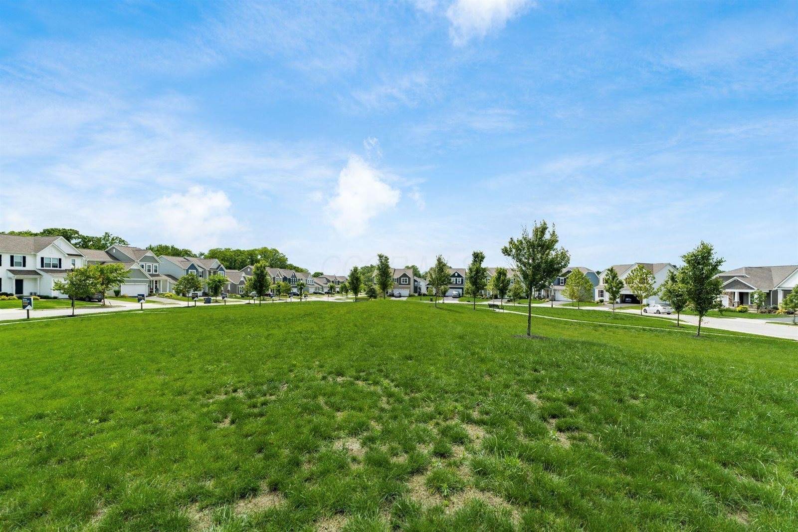 7927 Oldham Drive, Reynoldsburg, OH 43068