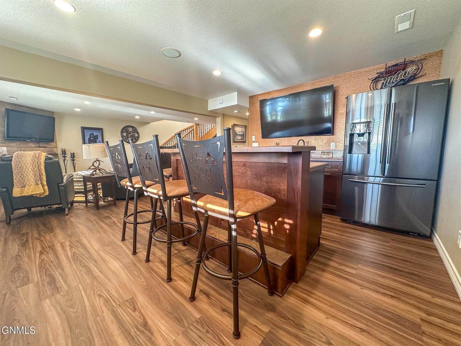 1408 Riverwood Drive, Bismarck, ND 58504