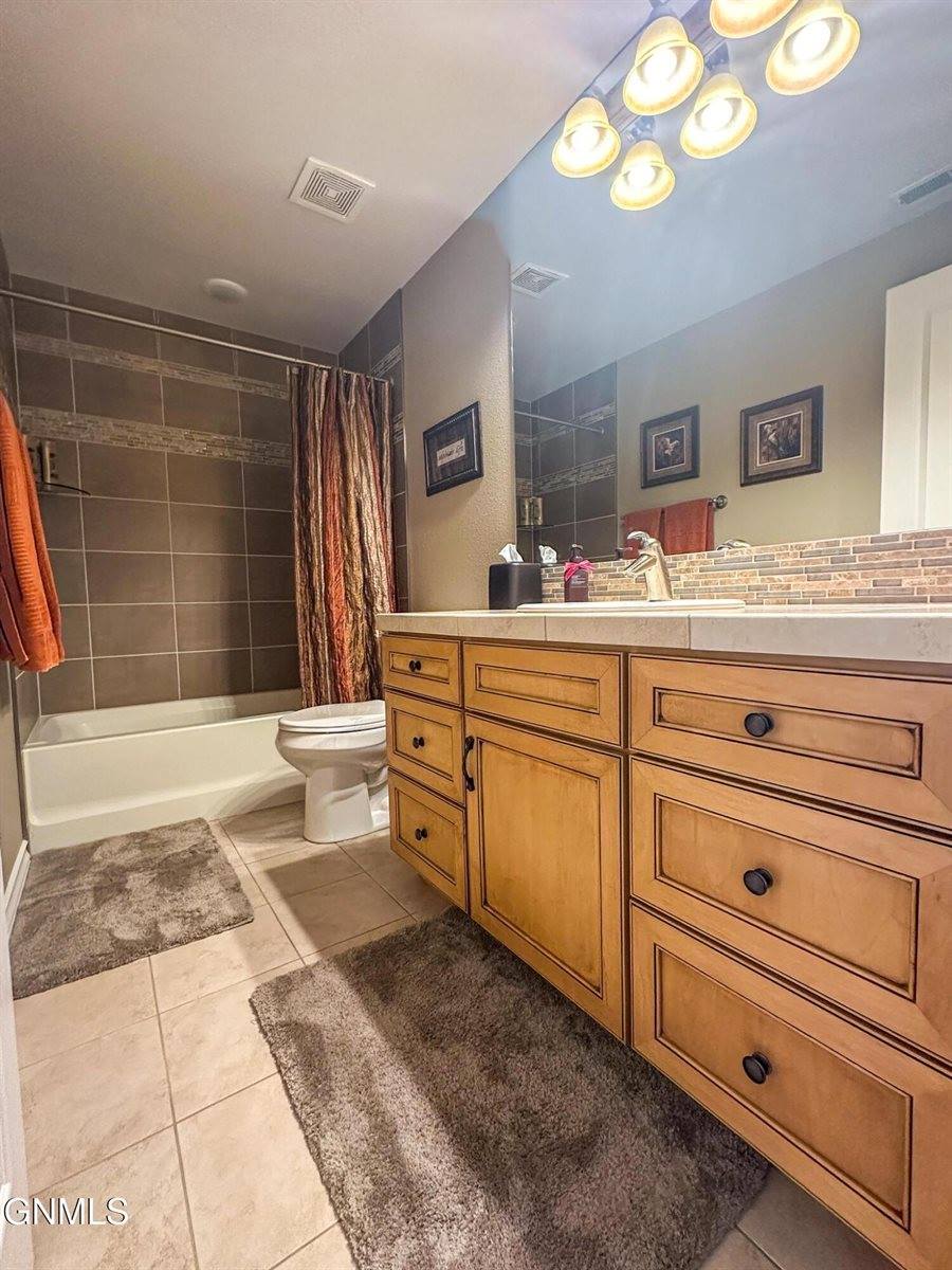 1408 Riverwood Drive, Bismarck, ND 58504