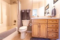 1408 Riverwood Drive, Bismarck, ND 58504