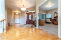 1408 Riverwood Drive, Bismarck, ND 58504