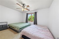 2611 SW Golf View DR, Topeka, KS 66614