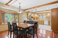 2611 SW Golf View DR, Topeka, KS 66614