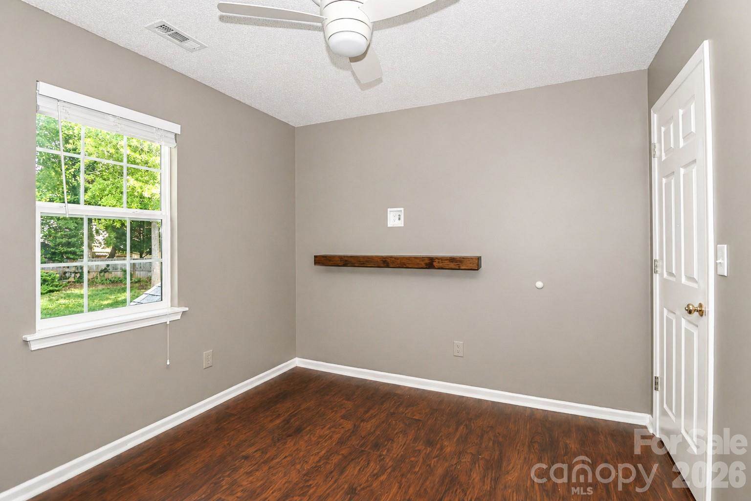 126 Tara Lynn Court, Mooresville, NC 28115