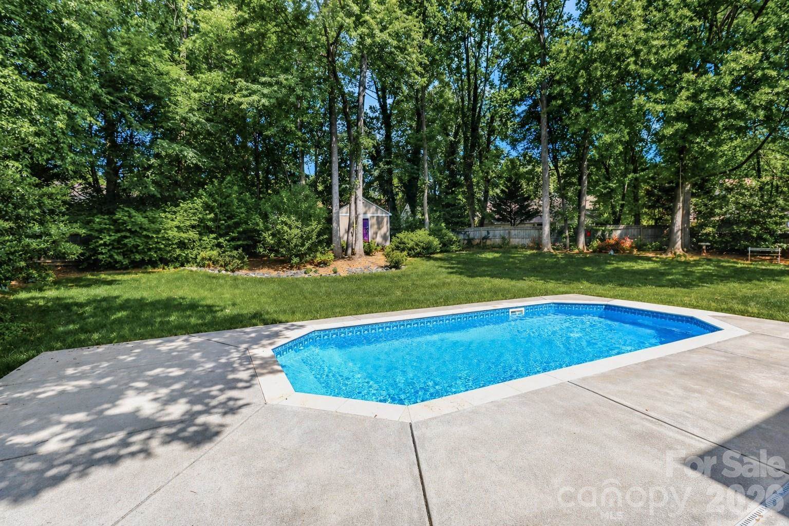 126 Tara Lynn Court, Mooresville, NC 28115