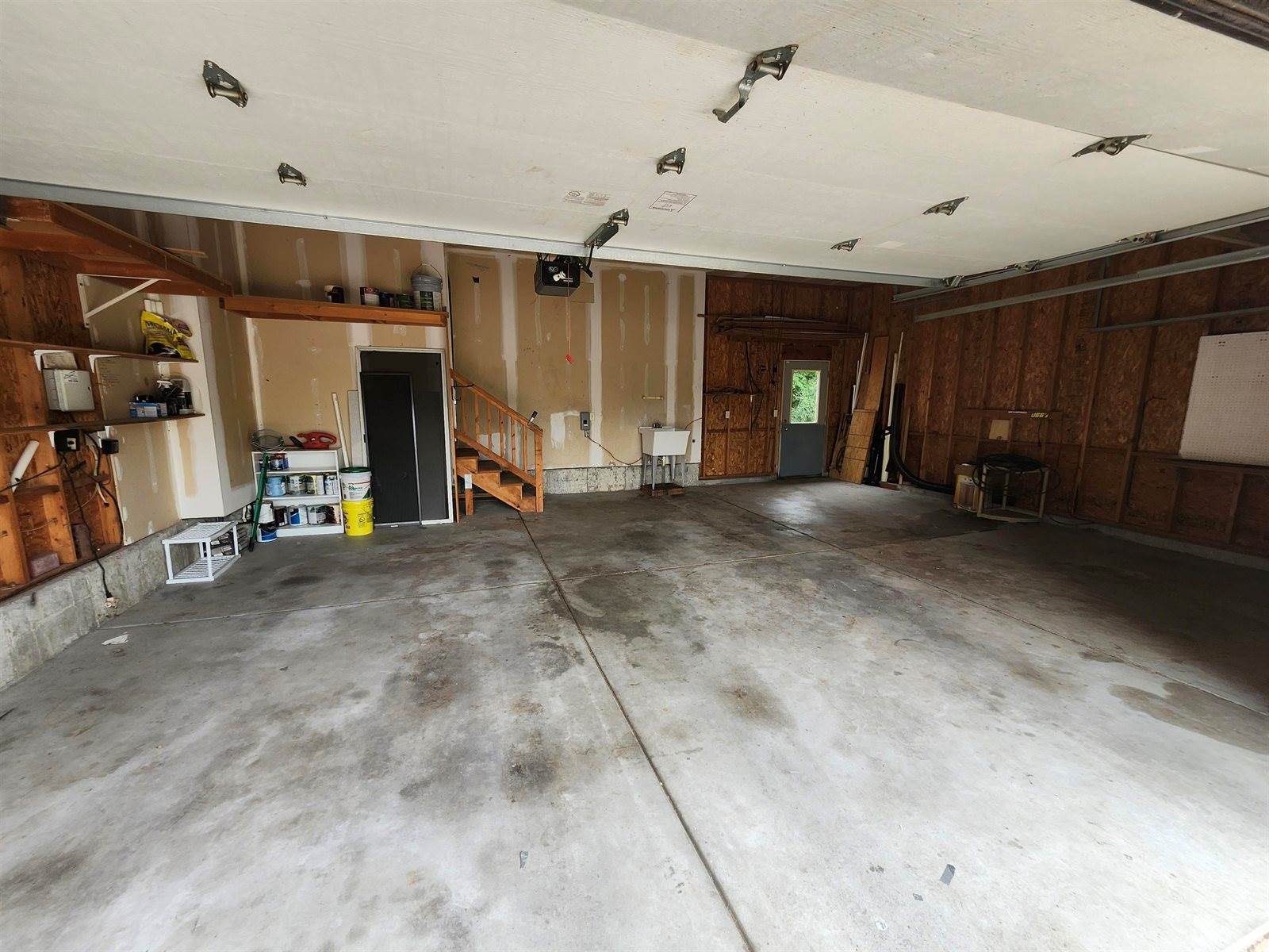 2211 South Glenhurst Ct, Andover, KS 67002