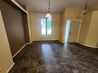 2211 South Glenhurst Ct, Andover, KS 67002