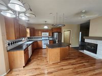 2211 South Glenhurst Ct, Andover, KS 67002