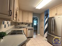 3017 SW 11th ST, Topeka, KS 66604