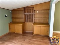 3017 SW 11th ST, Topeka, KS 66604