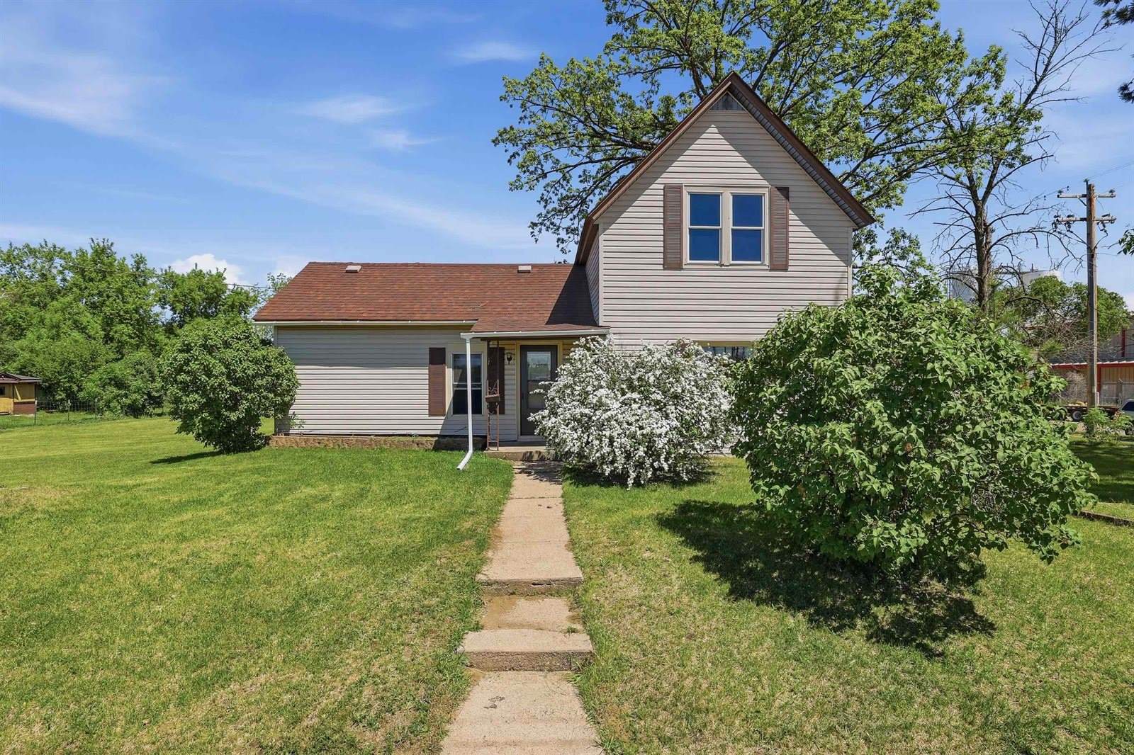 2341 Illinois Avenue, Stevens Point, WI 54481