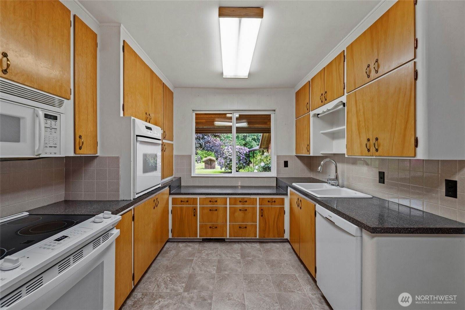 5705 State Route 9, Sedro Woolley, WA 98284