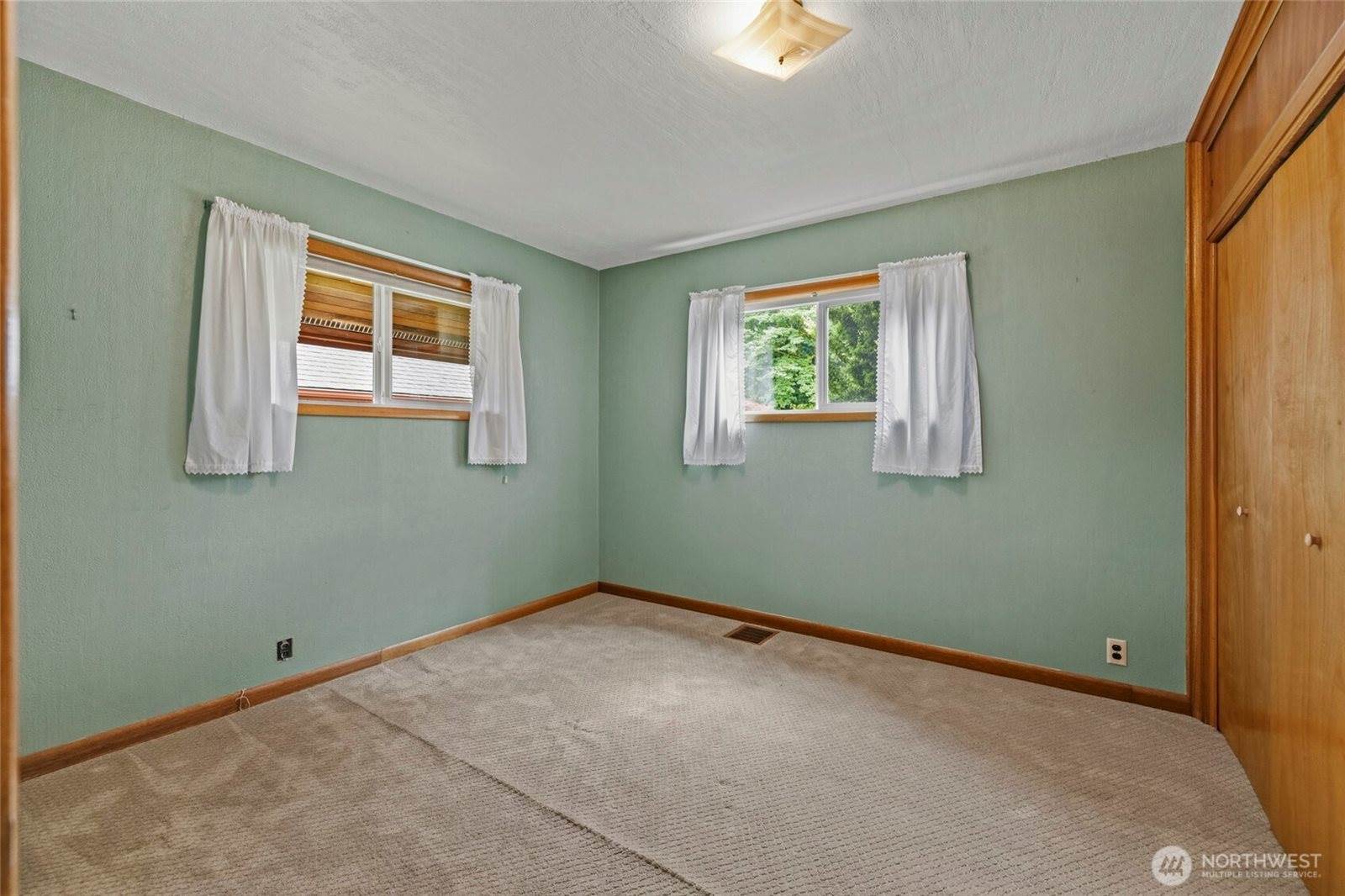 5705 State Route 9, Sedro Woolley, WA 98284