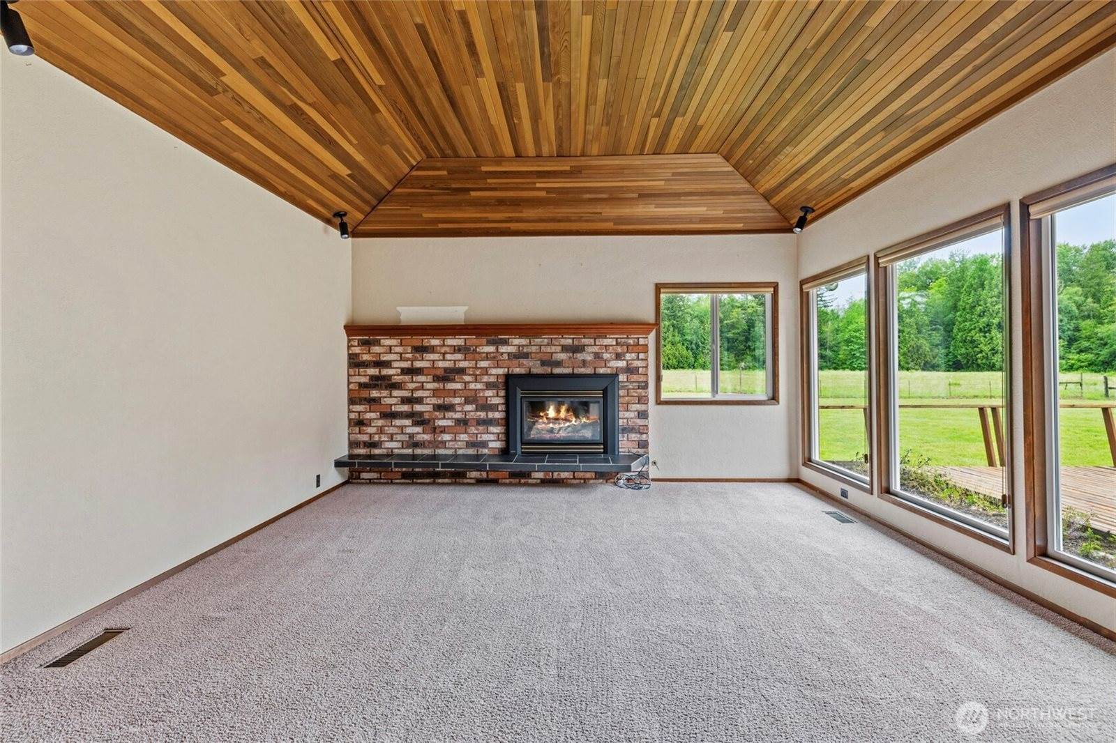 5705 State Route 9, Sedro Woolley, WA 98284