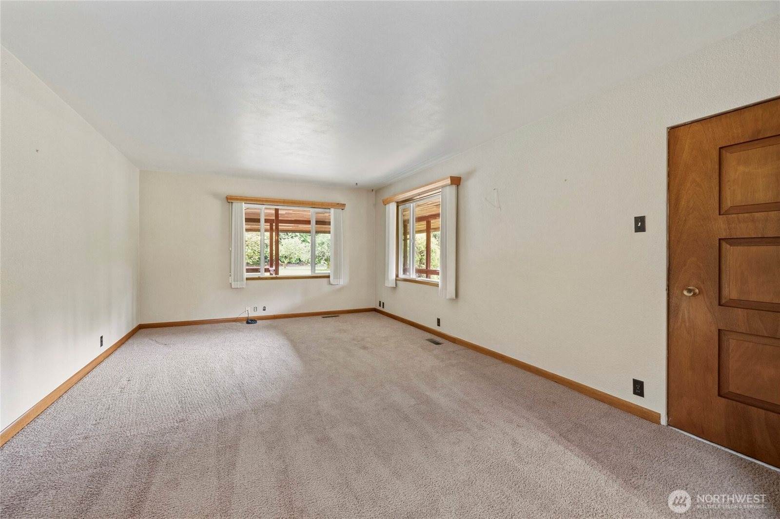 5705 State Route 9, Sedro Woolley, WA 98284