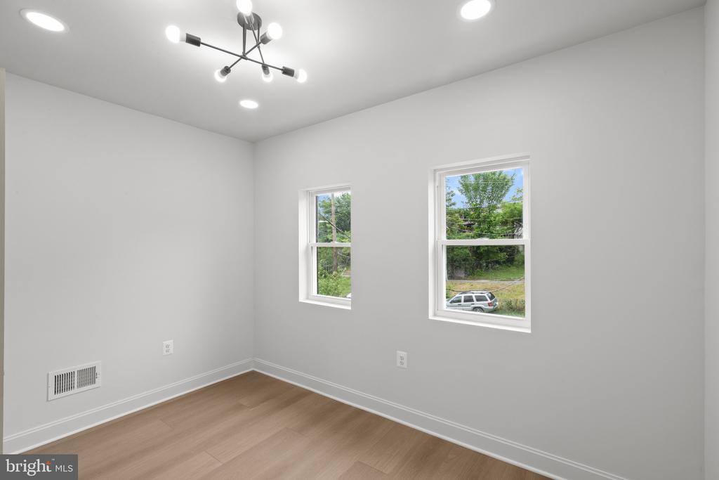 124 Mount Street, Baltimore, MD 21223