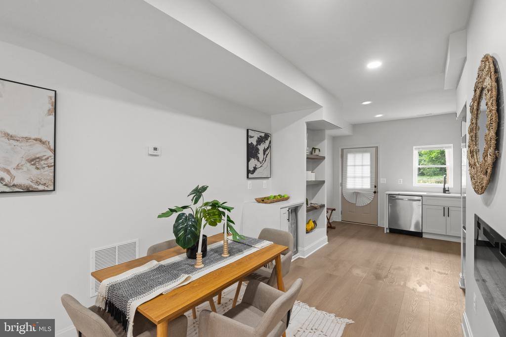 124 Mount Street, Baltimore, MD 21223