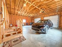 1613 Deerfield Road SE, Mandan, ND 58554