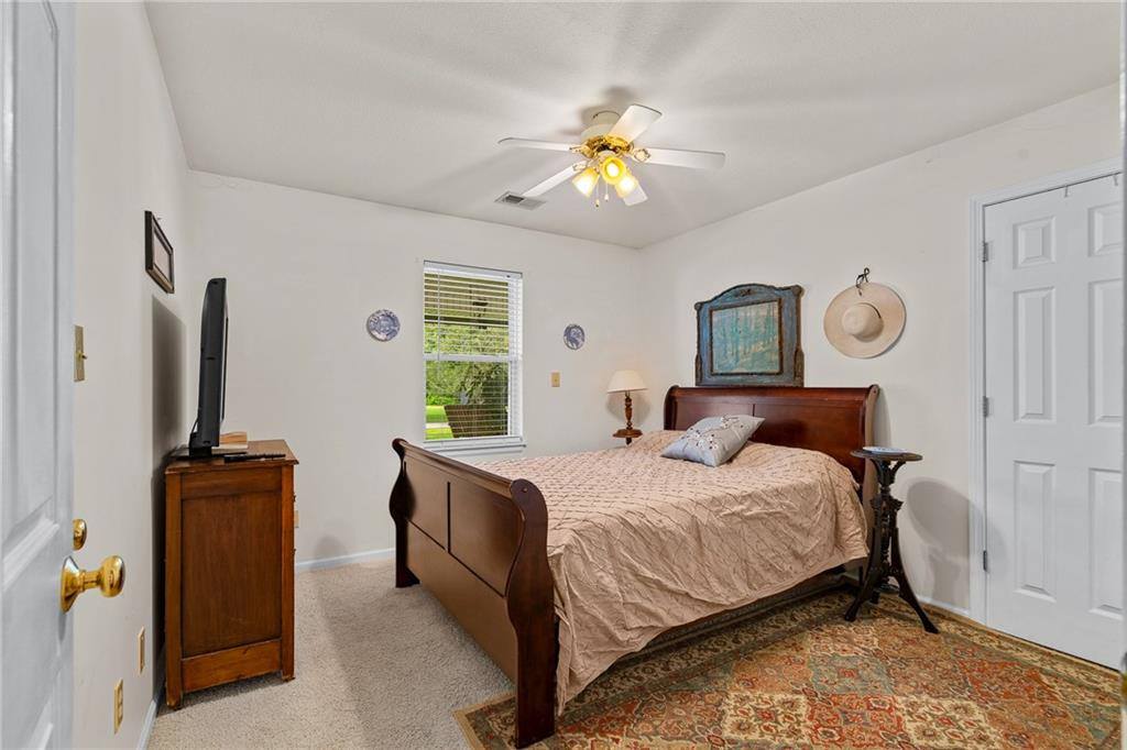 303 West Maple Street, Archie, MO 64725
