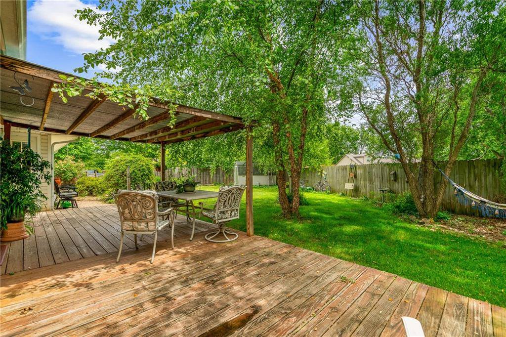 303 West Maple Street, Archie, MO 64725