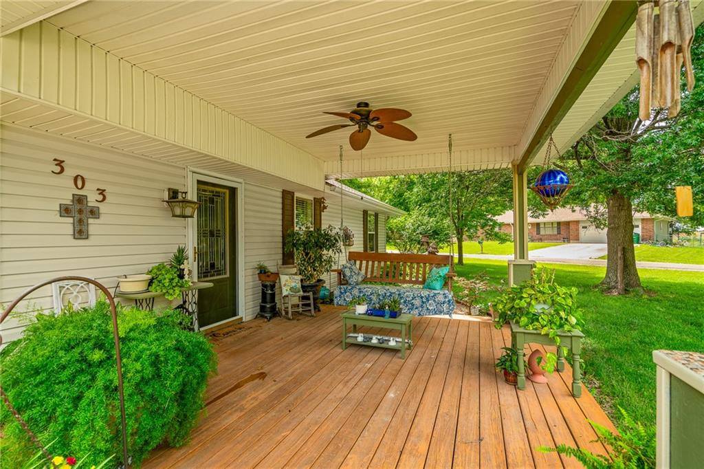 303 West Maple Street, Archie, MO 64725