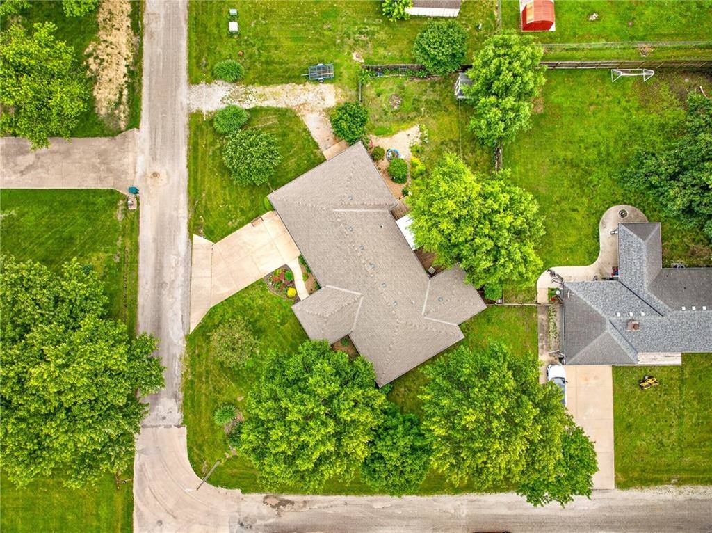 303 West Maple Street, Archie, MO 64725