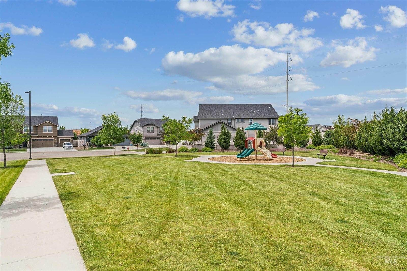4694 N Patimos Ave, Meridian, ID 83646