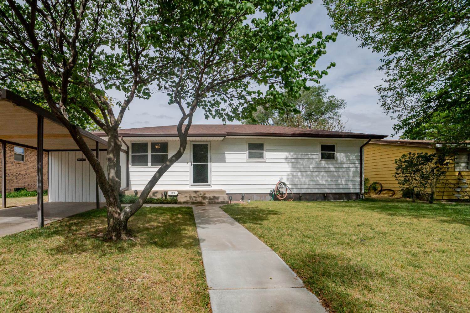 149 HIlltop Street, Elkhart, KS 67950