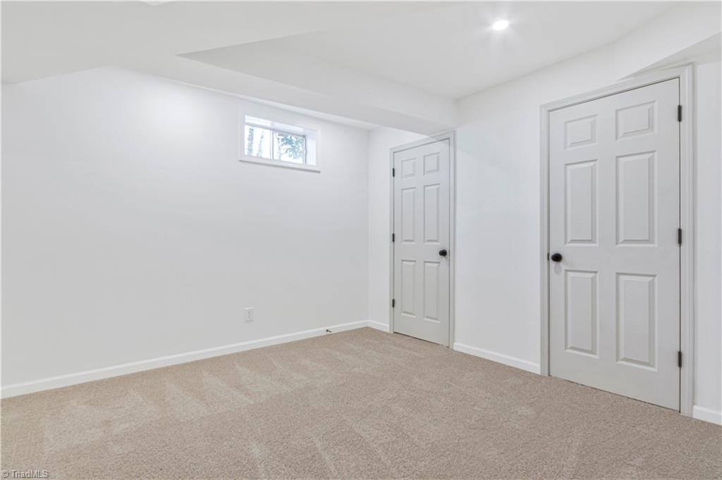 334 Country Lane, Mocksville, NC 27028