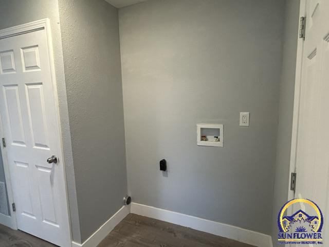 3125 SW Fillmore ST, Topeka, KS 66611